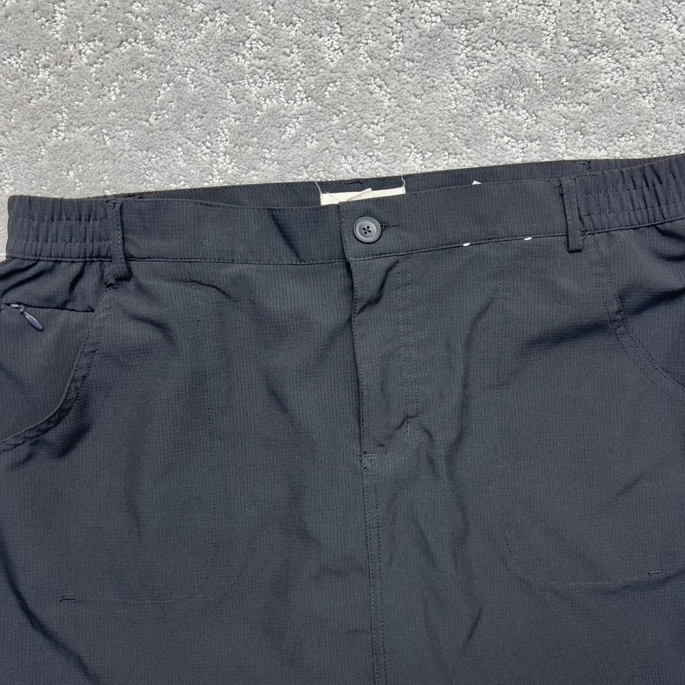 Tilley Trek Skort Womens Large Black Recycled Poly Golf Active Hiking Travel - Picture 2 of 12